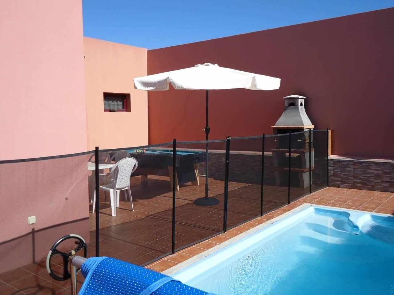 Anju Villas, Tamara * Corralejo